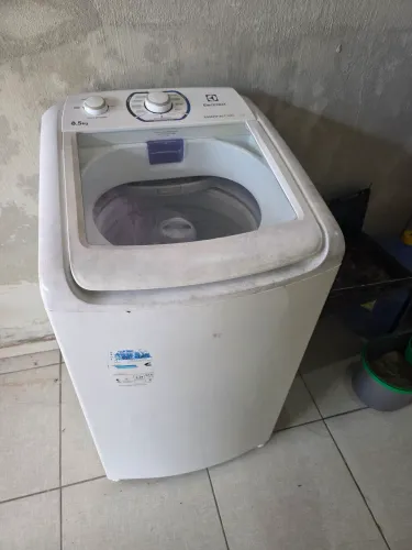 Máquina de lavar perfeito estado
