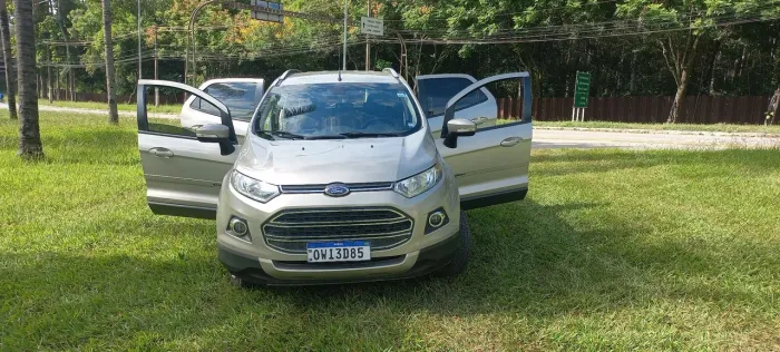 Ford Ecosport Titanium 1.6 16V Flex 5P 2014
