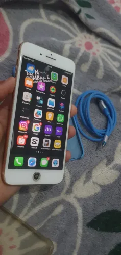 IPHONE 8 PLUS :