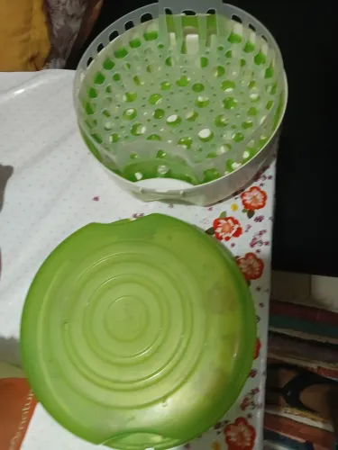 Esterilizador de mamadeira para ser colocada no micro-ondas 