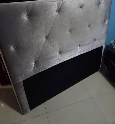 Cabeceira de cama de casal