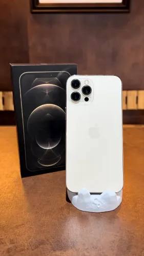 Iphone 12 Pro max ! 2,700$ ! ? Todo original! ?