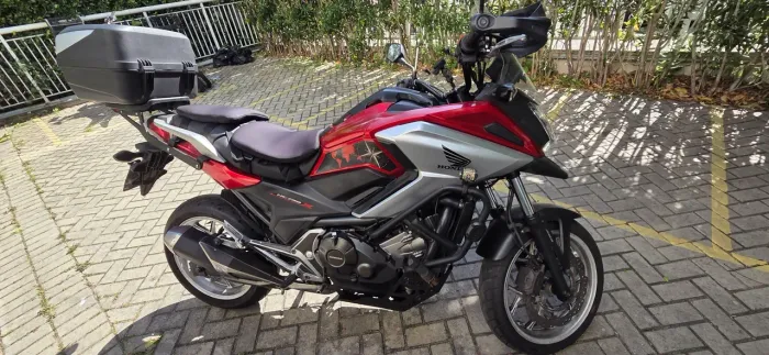 Honda nc750x vermelha excelente Estado!