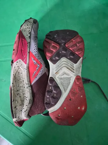 tenis nike trail usado