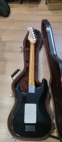 Guitarra Fender Stratocaster - Made in Mexico - Richie Sambora Signature - 1996