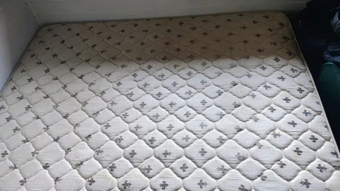 Cama de Casal Box