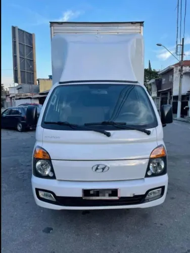 Hyundai HR Baú 2012