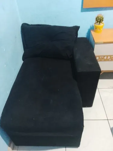 Vendo um sofá L