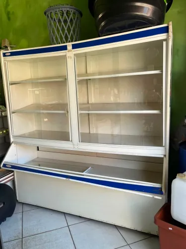 Balcão expositor