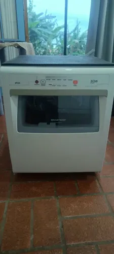 Máquina de lavar louça