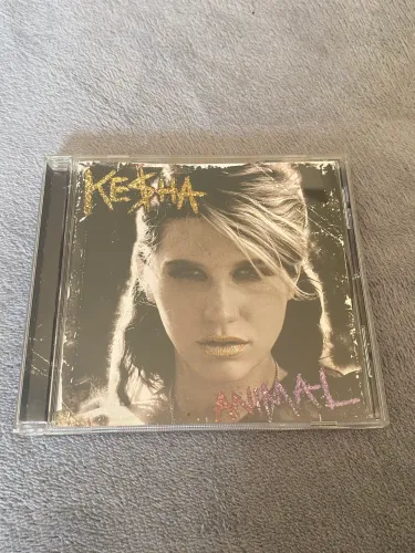Kesha - Animal 