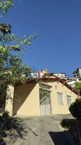 Vendo Casa no Bairro Teresópolis