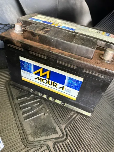 Bateria Moura 72Ah com Start stop usada