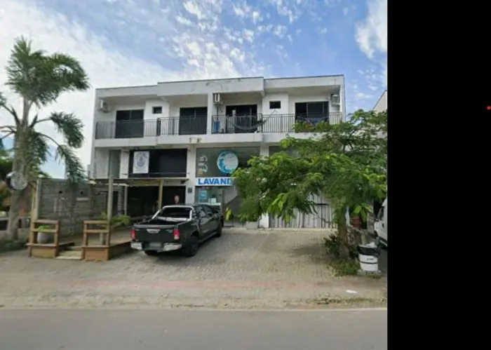 Apartamento à venda em Garopaba/SC excelente localização a 800 metros da praia
