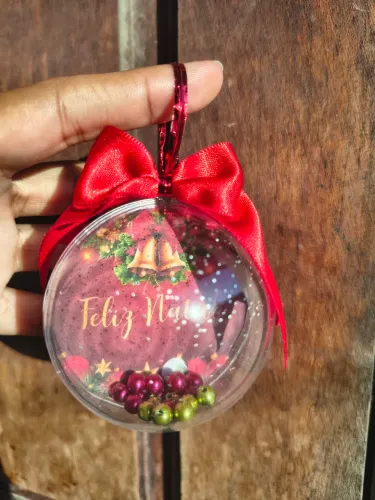 Vendo, enfeite de Natal, bola de acrílico, 4 reais unidade.