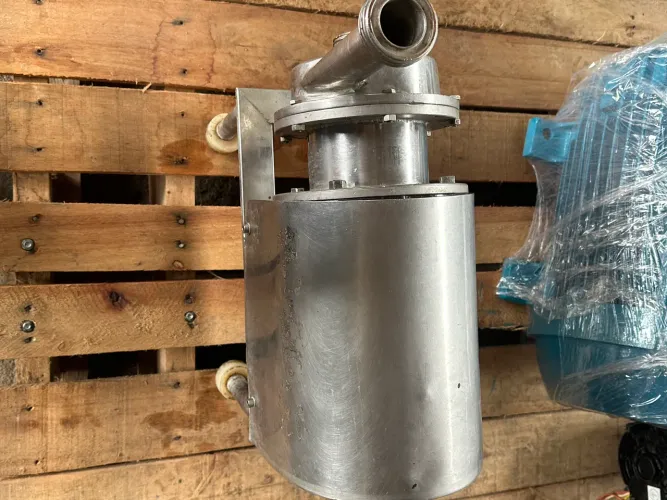 Bomba de inox 3cv - 380V 