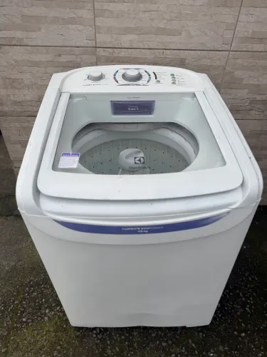 Máquina de lavar Electrolux 15 kg 