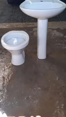 LINDO Conjunto de banheiro  na cor BEGE, LAVATÓRIO+VASO+COLUNA