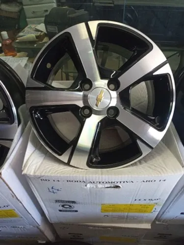 Roda Nova aro 14 KRMAI modelo Onix LTZ(Escura)
