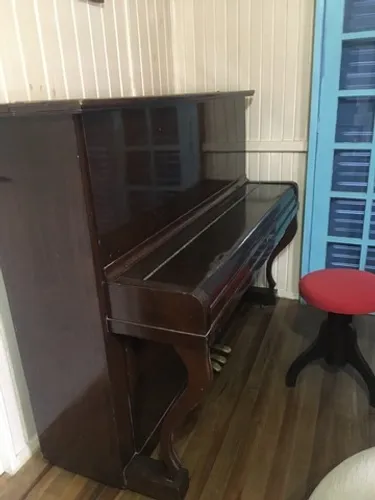 Piano Halben vertical