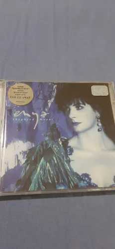 CD Enya