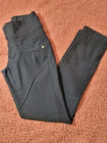 Calça Jeans Feminina alvo da moda