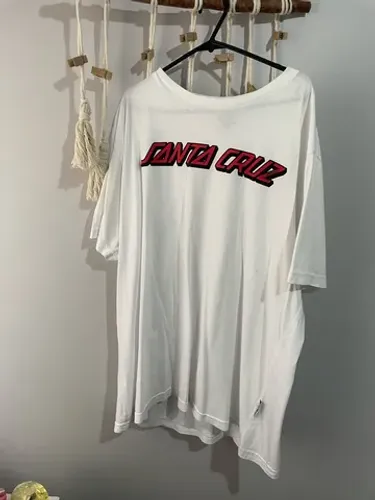 Camiseta Santa Cruz