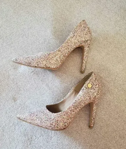 Vendo sapato scarpin Week Shoes n. 37