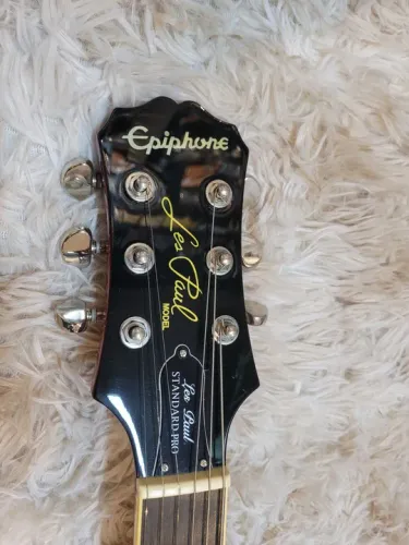 Guitarra les Paul Epiphone canhota com case