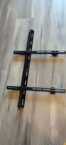 Suporte ELG de parede com trava regulável