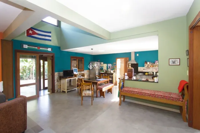 Casa em condomínio com 4 quartos para comprar no bairro Vila Nova