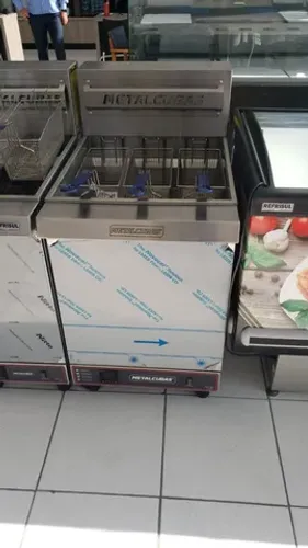 Fritadeira eletrica metalcubas 3 cestos FAO-3C 18000w - Alecs