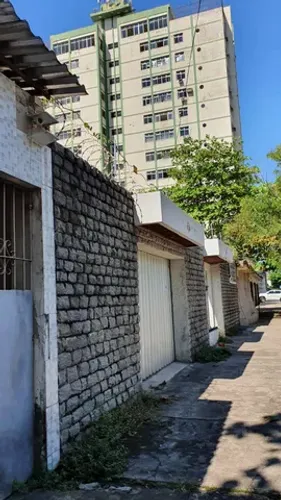 VENDO TERRENO 13.90X30 , PARIQUIS..