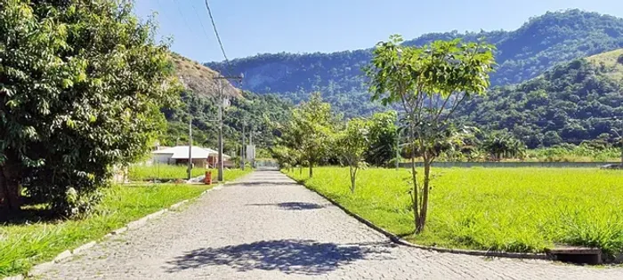 Condomínio Vivere Jardim Residencial Maricá - Lotes de 360m² em São José de Imbassaí