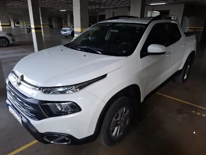 OPORTUNIDADE! Fiat Toro em excelente estado e baixo Km ! Estudo trocas SUV!