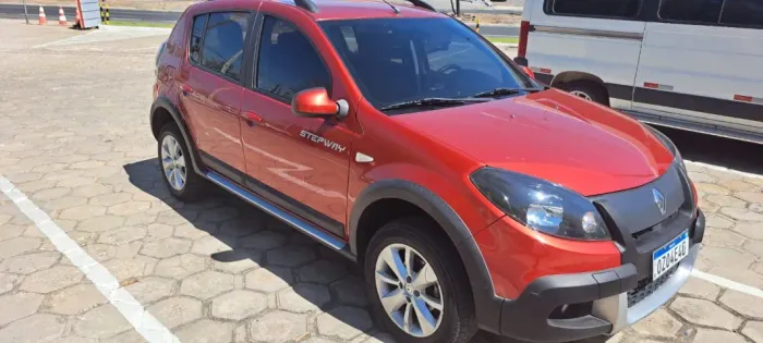Renault Sandero Stepway Hi-flex 1.6 16V 5P Aut. 2014