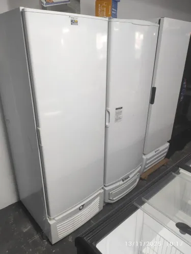 Bh conservador Vertical Fricon 569 litros