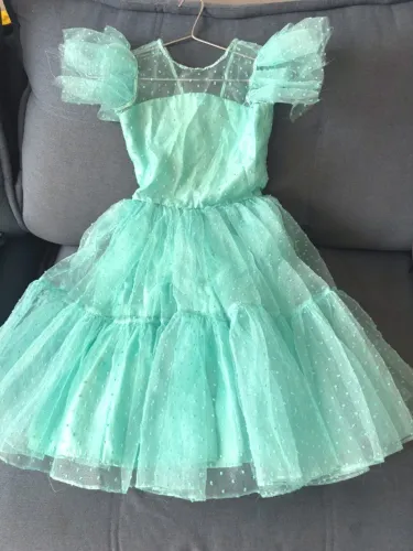 2x Vestidos para Festas Infantil