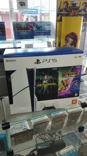 Console ps5 slim fisico com dois anos de garantia - aceito seu usado