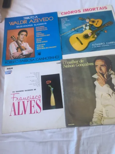Lote de Discos de Vinil - Música Brasileira PREÇO DO LOTE