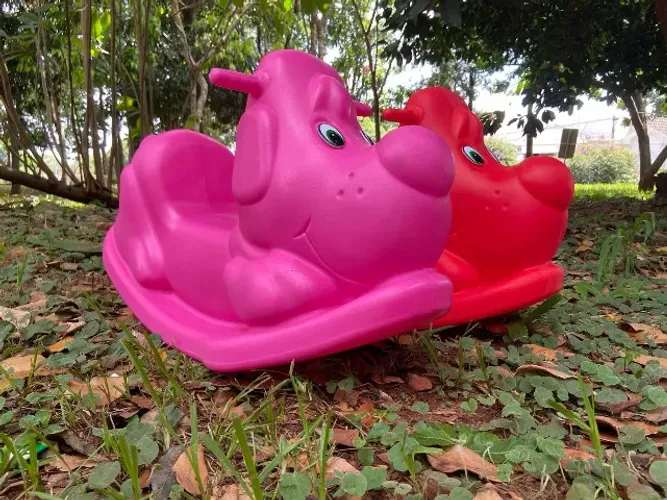GANGORRA INFANTIL CACHORRO - PLÁSTICO ROTOMOLDADO