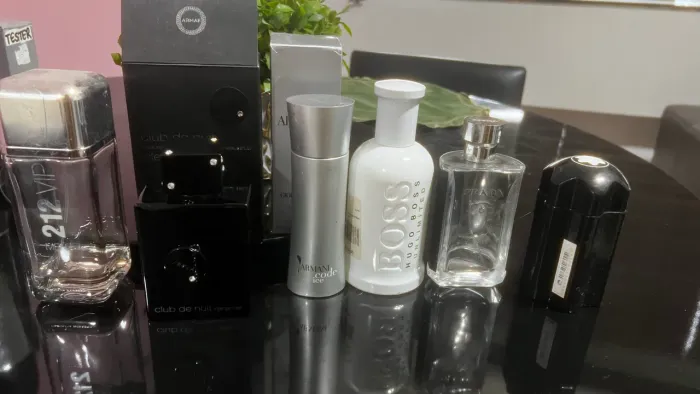Frascos de perfumes 