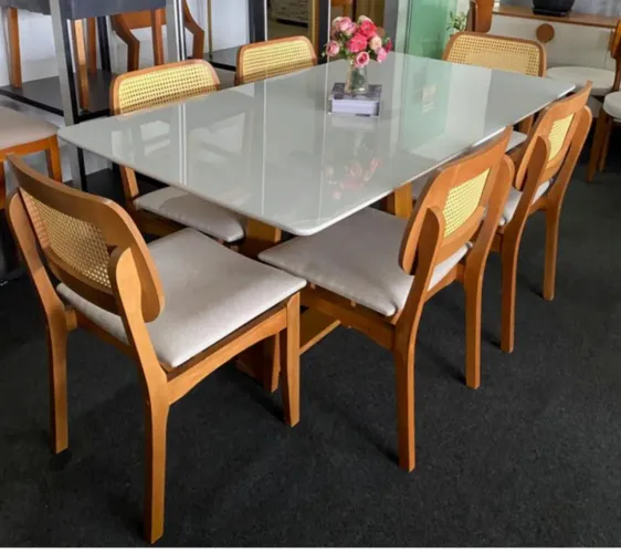 Mesa de Jantar cadeiras bella com Tampo de Vidro linda