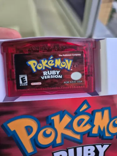 Pokemon ruby original impecavel + caixinha replica de alta qualidade