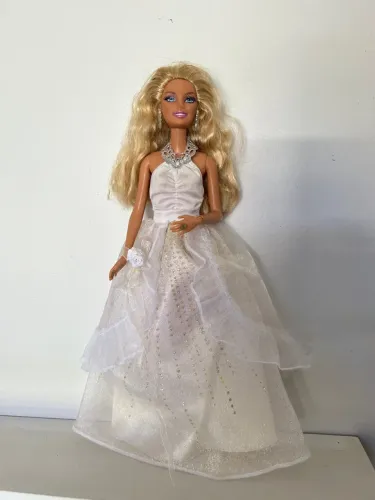 Barbie noiva