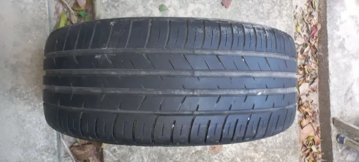 Vendo pneu aro 17 em bom estado