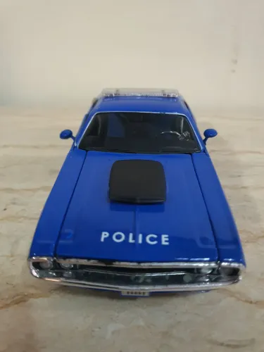 VIATURA POLICIAL DODGE CHALLENGER R/T 1970.