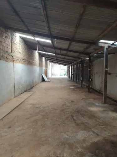 GALPÃO POR APENAS R$ 500,00/MÊS - BAIRRO ILHOTAS