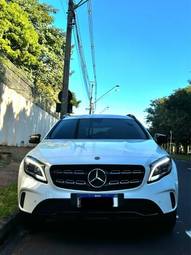 Mercedes-Benz GLA-200 GLA 200 Night 1.6. TB 16V Flex Aut. 2019