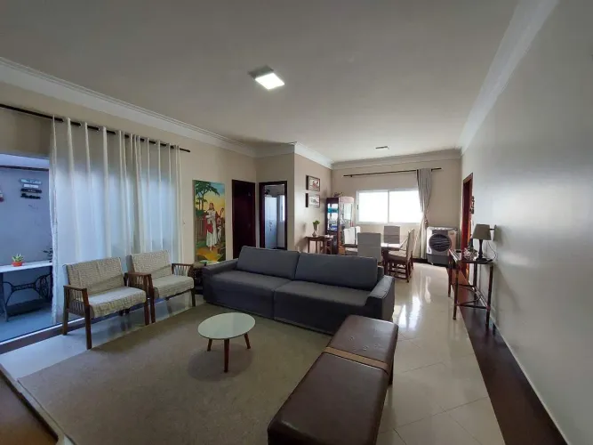 Casa Condomínio Fechado 3 suítes Vende Bairro Santa Maria Uberaba/MG